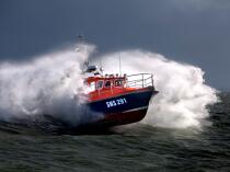 Canot de sauvetage - SNSM © Philip Plisson / Plisson La Trinité / AA23165 - Nos reportages photos - Sauvetage en mer