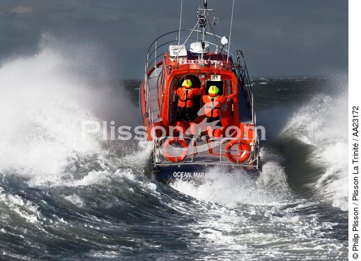 Canot de sauvetage - SNSM - © Philip Plisson / Plisson La Trinité / AA23172 - Nos reportages photos - Sauveteur en mer