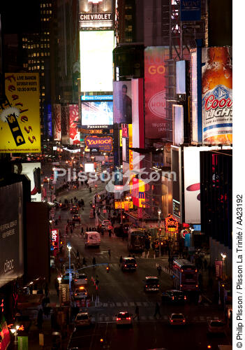 Broad way de nuit - © Philip Plisson / Plisson La Trinité / AA23192 - Nos reportages photos - Manhattan
