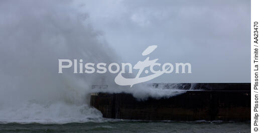 Gale on Quiberon - © Philip Plisson / Plisson La Trinité / AA23470 - Photo Galleries - Rough weather