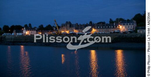 On the Jaudy river. - © Philip Plisson / Plisson La Trinité / AA23544 - Photo Galleries - From Paimpol to Sept-Iles