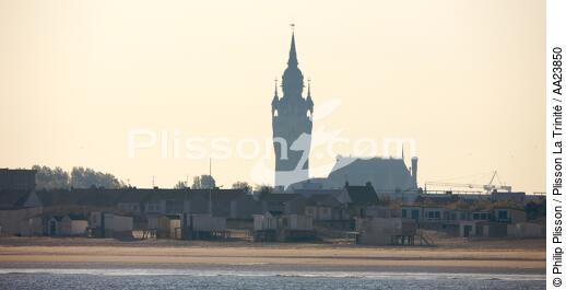 Blériot-Plage près de Calais - © Philip Plisson / Plisson La Trinité / AA23850 - Nos reportages photos - De Dunkerque à la Baie de Somme