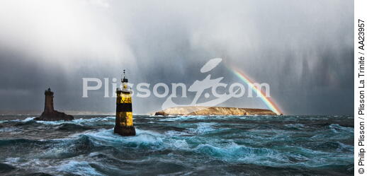 Pointe du Raz - © Philip Plisson / Plisson La Trinité / AA23957 - Nos reportages photos - Ciel