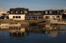 La Coquille Restaurant in Concarneau. © Philip Plisson / Plisson La Trinité / AA24250 - Photo Galleries - Restaurant