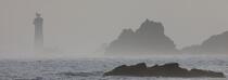 The Nividic lighthouse on Ouessant © Philip Plisson / Plisson La Trinité / AA24298 - Photo Galleries - Mist