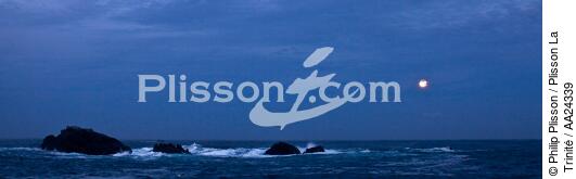 Ouessant - © Philip Plisson / Plisson La Trinité / AA24339 - Nos reportages photos - Ciel