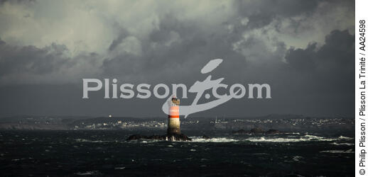 Pierres Noires lighthouse. - © Philip Plisson / Plisson La Trinité / AA24598 - Photo Galleries - Pierres Noires [The]