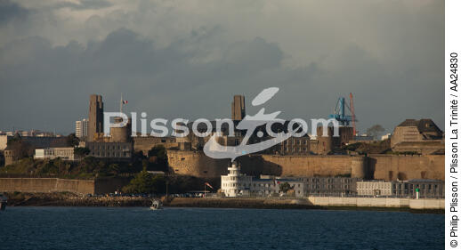 Le château de Brest - © Philip Plisson / Plisson La Trinité / AA24830 - Nos reportages photos - Marine nationale