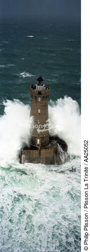 Le Four Lighthouse - © Philip Plisson / Plisson La Trinité / AA25052 - Photo Galleries - Vertical panoramic