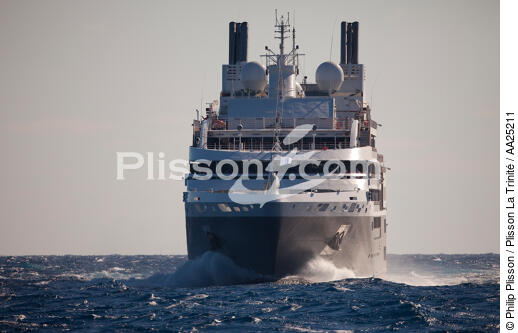 Le Boréal - © Philip Plisson / Plisson La Trinité / AA25211 - Photo Galleries - Cruise