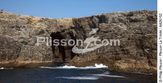Grotte de L'Apothicairie - © Philip Plisson / Plisson La Trinité / AA26152 - Nos reportages photos - Belle-Ile
