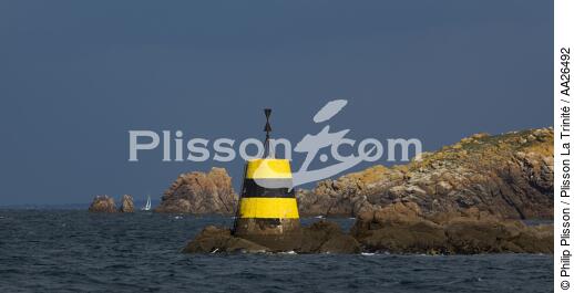 Benighet passsage , Houat island - © Philip Plisson / Plisson La Trinité / AA26492 - Photo Galleries - Cardinal system