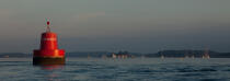 The Gulf of Morbihan © Philip Plisson / Plisson La Trinité / AA26628 - Photo Galleries - Buoys and beacons