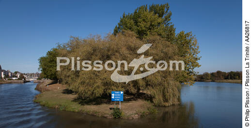 Redon port - © Philip Plisson / Plisson La Trinité / AA26817 - Photo Galleries - From Quiberon to the Vilaine river