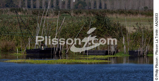 La Vilaine - © Philip Plisson / Plisson La Trinité / AA26833 - Nos reportages photos - Pêche au carrelet