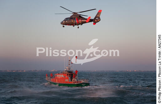 SNSM de Port Médoc - © Philip Plisson / Plisson La Trinité / AA27345 - Nos reportages photos - Marine nationale