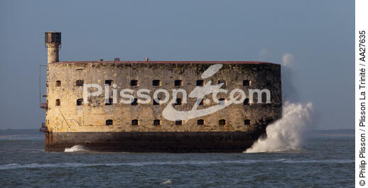 Fort-Boyard - © Philip Plisson / Plisson La Trinité / AA27635 - Photo Galleries - From Ré island to La Coubre Point