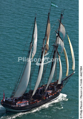 La Semaine du Golfe 2011. - © Philip Plisson / Plisson La Trinité / AA27884 - Photo Galleries - Three-masted schooner with topsails