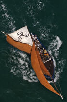 La Semaine du Golfe 2011. © Philip Plisson / Plisson La Trinité / AA27982 - Photo Galleries - Sloop sardine fishing boat
