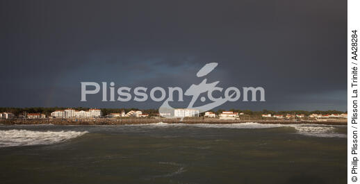 Jard-sur-mer - © Philip Plisson / Plisson La Trinité / AA28284 - Photo Galleries - Sky