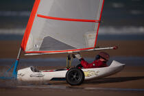 Grand Prix de Chars à voile à Omaha Beach © Philip Plisson / Plisson La Trinité / AA28768 - Nos reportages photos - Sport non nautique