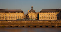 Bordeaux © Philip Plisson / Plisson La Trinité / AA28960 - Nos reportages photos - Soleil