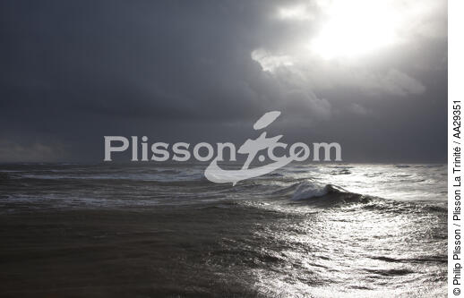 Pertuis de Maumuson - © Philip Plisson / Plisson La Trinité / AA29351 - Nos reportages photos - Lumière