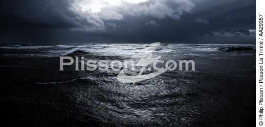 Pertuis de Maumuson - © Philip Plisson / Plisson La Trinité / AA29357 - Photo Galleries - Rough seas