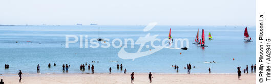 La Baule - © Philip Plisson / Plisson La Trinité / AA29415 - Nos reportages photos - Mer calme