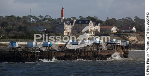 Saint Palais sur mer - © Philip Plisson / Plisson La Trinité / AA29542 - Nos reportages photos - Phare [17]