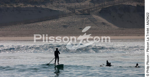 Stand up Paddle - © Philip Plisson / Plisson La Trinité / AA29622 - Photo Galleries - From Soulac to Capbreton