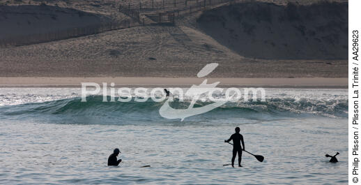 Stand up Paddle - © Philip Plisson / Plisson La Trinité / AA29623 - Photo Galleries - From Soulac to Capbreton