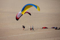 La dune du Pilat © Philip Plisson / Plisson La Trinité / AA29751 - Nos reportages photos - Parapente