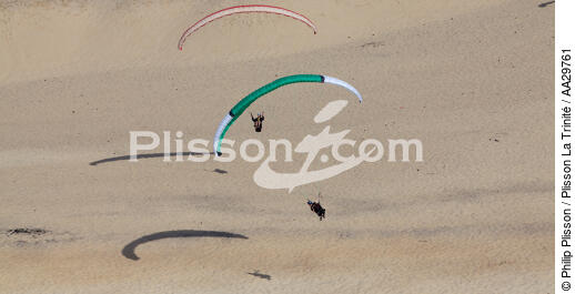 La dune du Pilat - © Philip Plisson / Plisson La Trinité / AA29761 - Nos reportages photos - De Soulac à Capbreton