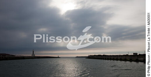 Boucau-Bayonne Port - © Philip Plisson / Plisson La Trinité / AA30001 - Photo Galleries - From Bayonne to Hendaye