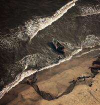 Preparation of fishing nets near Port Said © Philip Plisson / Plisson La Trinité / AA30085 - Photo Galleries - Types of fishing