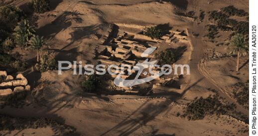 Memphis, Egypte. - © Philip Plisson / Plisson La Trinité / AA30120 - Photo Galleries - Egypt from above