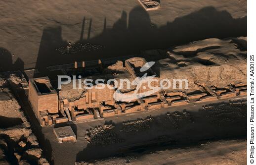 Saqqara, Egypte - © Philip Plisson / Plisson La Trinité / AA30125 - Nos reportages photos - L'Egypte vue du ciel