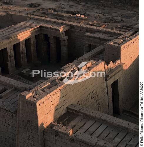 Temple de Ramsès III, Médinet Habou - © Philip Plisson / Plisson La Trinité / AA30270 - Nos reportages photos - L'Egypte vue du ciel