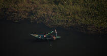On Nile river. © Philip Plisson / Plisson La Trinité / AA30345 - Photo Galleries - Rowing boat
