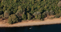 Fishermen on the banks of the Nile © Philip Plisson / Plisson La Trinité / AA30387 - Photo Galleries - Egypt from above