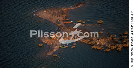 Sur le Nil - © Philip Plisson / Plisson La Trinité / AA30432 - Nos reportages photos - Hydrologie
