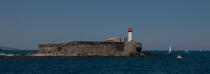 Le Fort Brescou devant le Cap d'Agde © Philip Plisson / Plisson La Trinité / AA30825 - Nos reportages photos - Hérault