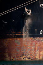 Bows in the oil port of Lavera [AT] © Philip Plisson / Plisson La Trinité / AA31253 - Photo Galleries - Bow