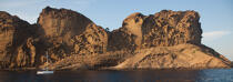 Les falaises du Cap de l'Aigle à La Ciotat © Philip Plisson / Plisson La Trinité / AA31305 - Nos reportages photos - La Ciotat