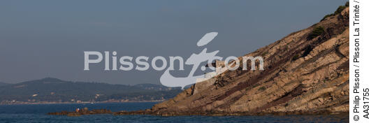 Saint-Mandrier - © Philip Plisson / Plisson La Trinité / AA31755 - Photo Galleries - From Marseille to Hyères