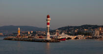The old port of Cannes © Philip Plisson / Plisson La Trinité / AA32126 - Photo Galleries - Port