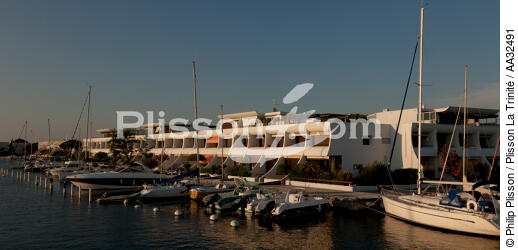 Port Camargue, Le Grau du Roi - © Philip Plisson / Plisson La Trinité / AA32491 - Nos reportages photos - De Sète à Martigues
