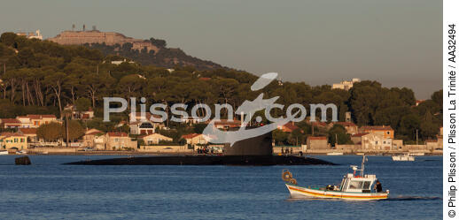 Toulon - © Philip Plisson / Plisson La Trinité / AA32494 - Nos reportages photos - De Marseille à Hyères
