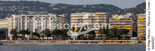 Cannes - © Philip Plisson / Plisson La Trinité / AA32527 - Photo Galleries - Town [06]
